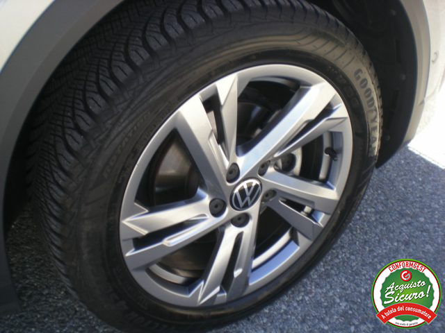 VOLKSWAGEN T-Roc usata, con Cruise Control