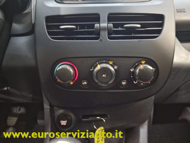 RENAULT Clio usata, con Bluetooth