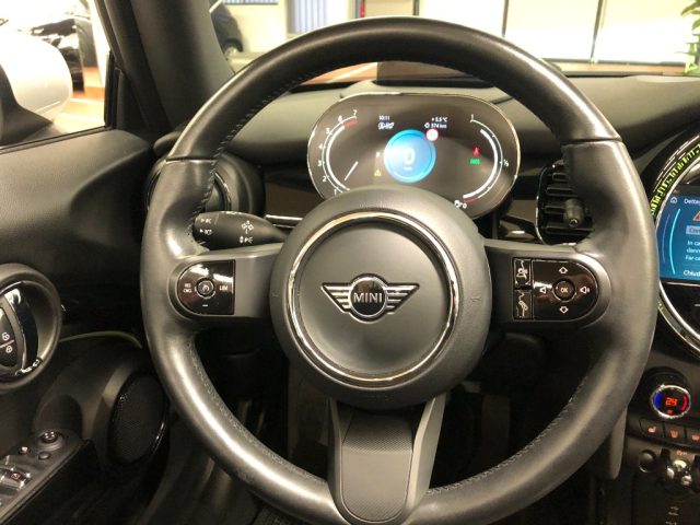 MINI Mini usata, con Autoradio digitale