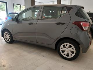 HYUNDAI i10 usata, con Chiusura centralizzata