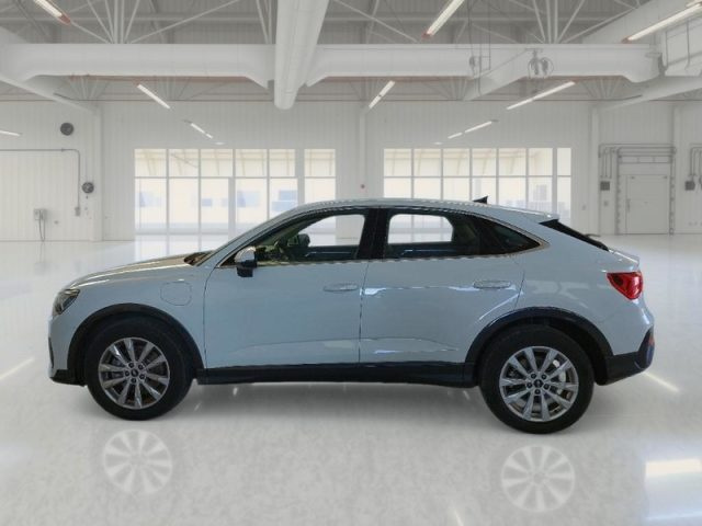 AUDI Q3 usata, con Autoradio