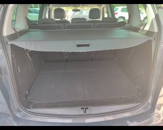 OPEL Zafira Tourer usata, con Fendinebbia