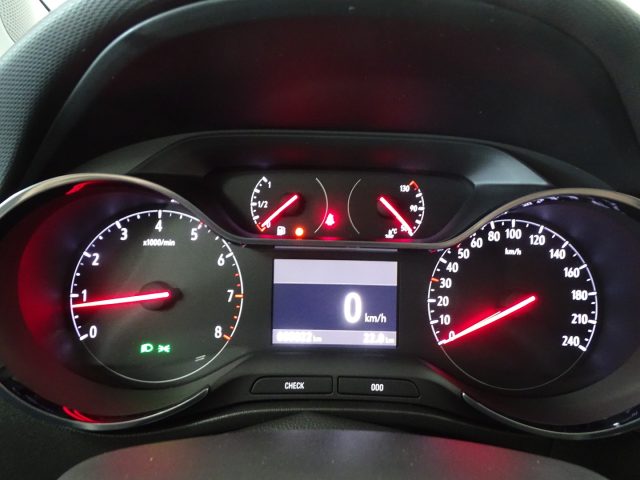 OPEL Crossland usata, con Bluetooth