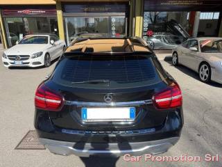 MERCEDES-BENZ GLA 180 usata, con Specchietti laterali elettrici
