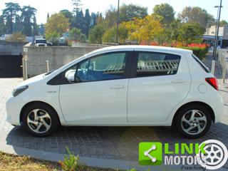 TOYOTA Yaris usata, con Airbag