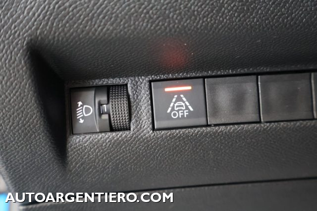PEUGEOT 208 usata, con Autoradio digitale