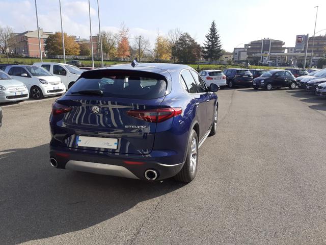 ALFA ROMEO Stelvio usata, con Cerchi in lega