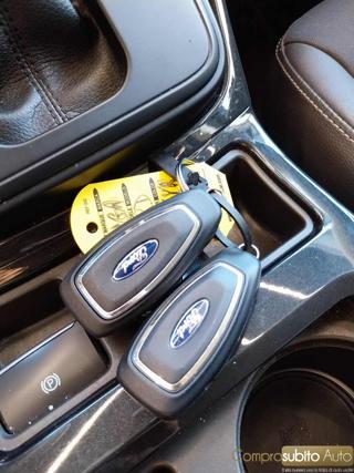 FORD Kuga usata 32