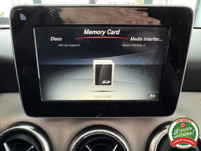 MERCEDES-BENZ CLA 200 usata, con Fari Xenon