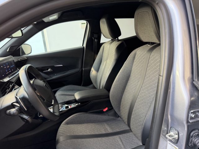 PEUGEOT 2008 usata, con Luci diurne LED