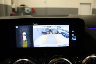 MERCEDES-BENZ GLA 200 usata, con Fari LED