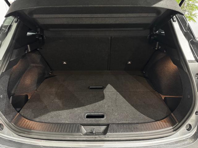 NISSAN Qashqai usata, con Sedile posteriore sdoppiato
