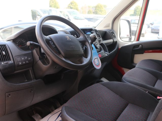 PEUGEOT Boxer usata, con Climatizzatore