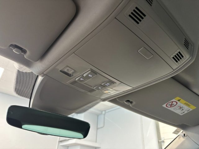 VOLKSWAGEN Tiguan usata, con Sedile posteriore sdoppiato
