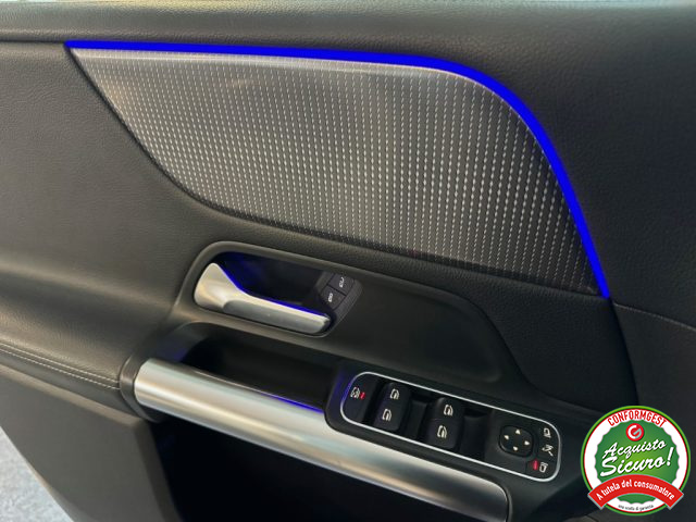 MERCEDES-BENZ B 180 usata, con Park Distance Control