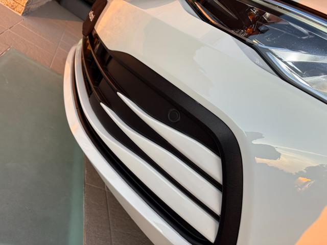 VOLKSWAGEN Golf usata, con Specchietti laterali elettrici