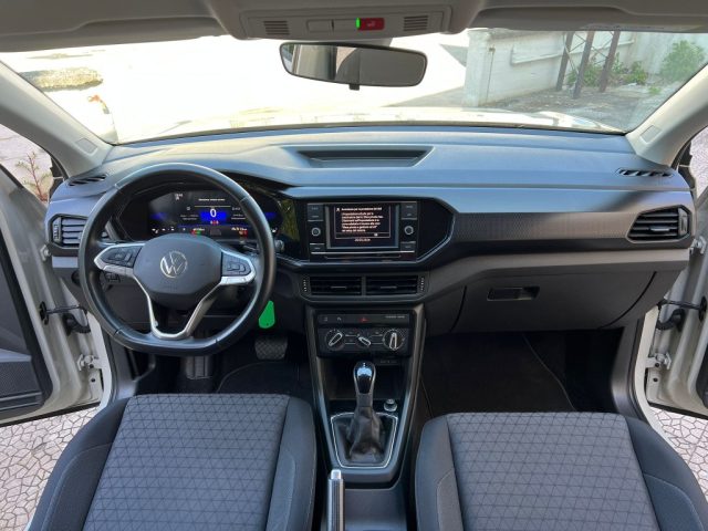 VOLKSWAGEN T-Cross usata 14