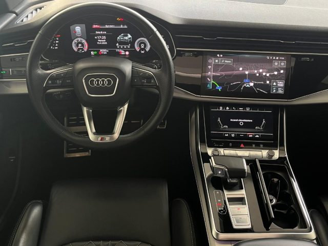 AUDI Q8 usata, con Specchietti laterali elettrici