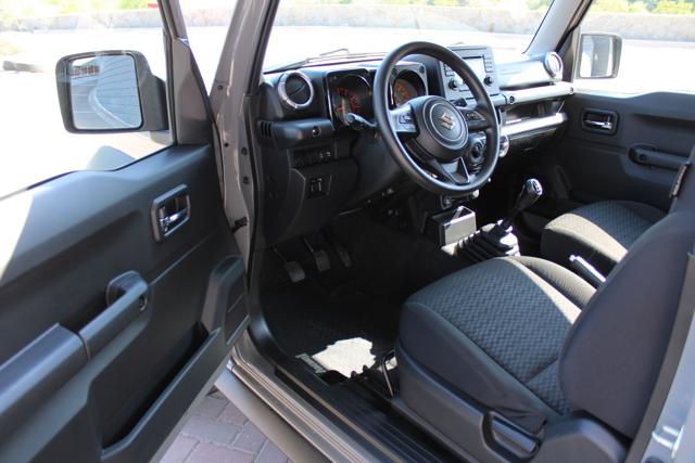 SUZUKI Jimny usata, con Cerchi in lega