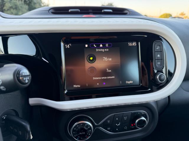 RENAULT Twingo usata, con Touch screen