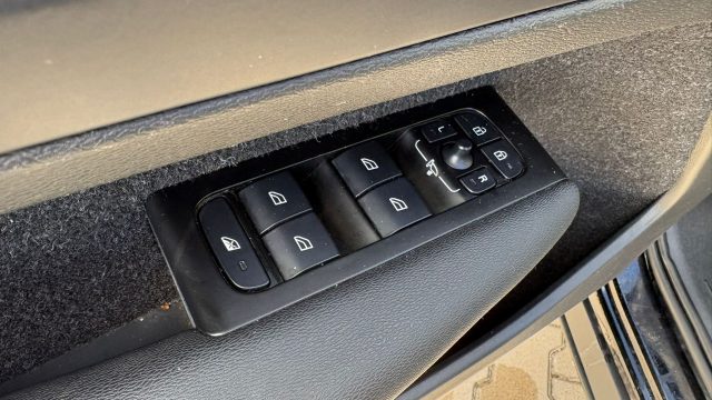 VOLVO XC40 usata, con Climatizzatore