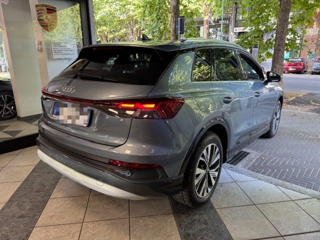 AUDI Q4 e-tron usata, con Airbag Passeggero