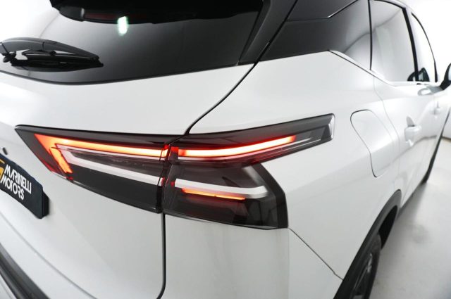 NISSAN Qashqai usata, con Leve al volante