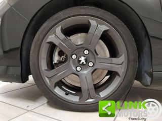 PEUGEOT 308 usata, con Airbag testa