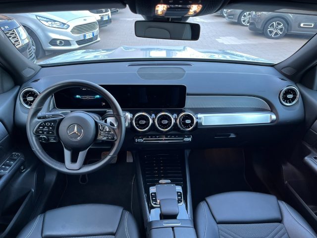 MERCEDES-BENZ GLB 200 usata, con Chiusura centralizzata