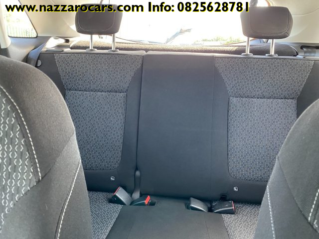 OPEL Crossland X usata, con Sensori di parcheggio anteriori