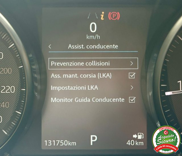 JAGUAR E-Pace usata, con USB