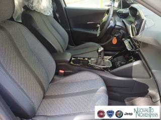 PEUGEOT 2008 usata, con Sensori di parcheggio posteriori