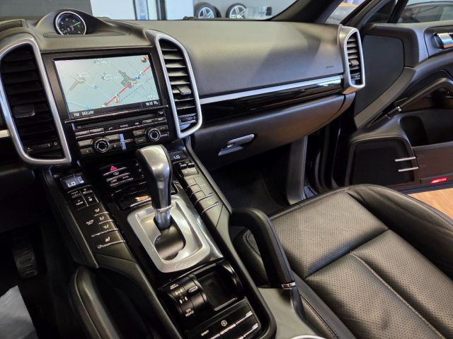 PORSCHE Cayenne usata, con ESP