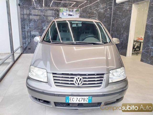 VOLKSWAGEN Sharan usata, con ABS