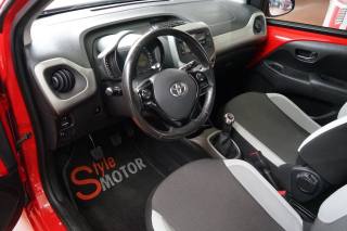 TOYOTA Aygo usata, con Autoradio