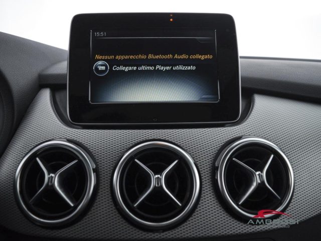 MERCEDES-BENZ CLA usata 14