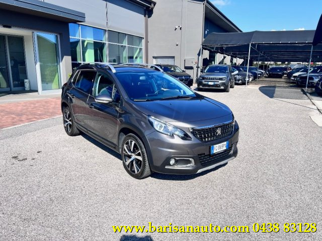 PEUGEOT 2008 usata, con Airbag