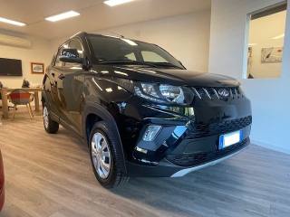 MAHINDRA KUV100 usata, con Autoradio
