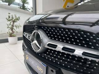 MERCEDES-BENZ GLA 180 usata, con Alzacristalli elettrici