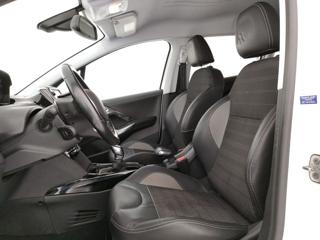 PEUGEOT 2008 usata, con Alzacristalli elettrici
