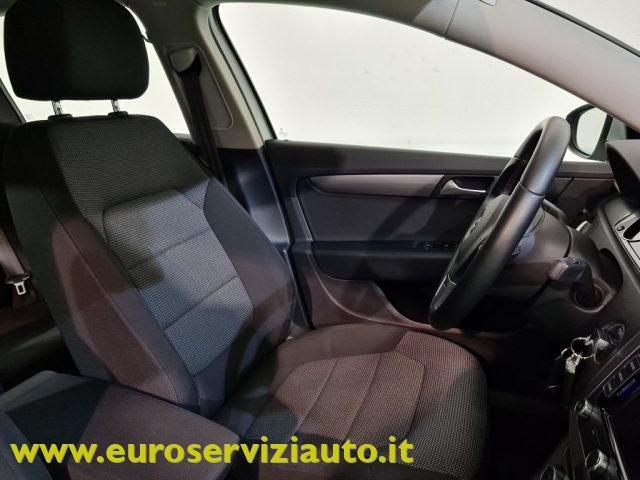 VOLKSWAGEN Passat usata 32