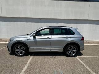 VOLKSWAGEN Tiguan usata, con Autoradio