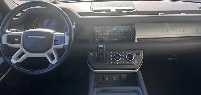 LAND ROVER Defender usata, con Antifurto