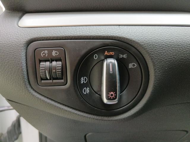 VOLKSWAGEN Sharan usata, con Autoradio