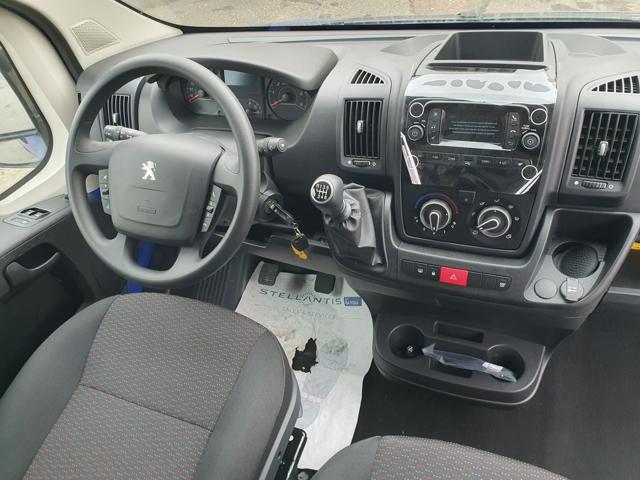 PEUGEOT Boxer usata, con Servosterzo