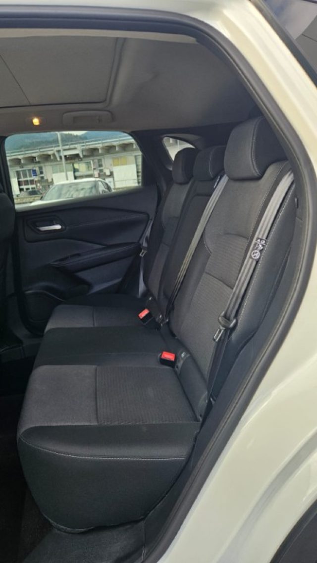 NISSAN Qashqai usata, con Sistema di navigazione