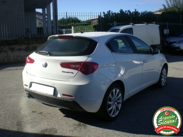 ALFA ROMEO Giulietta usata, con Climatizzatore