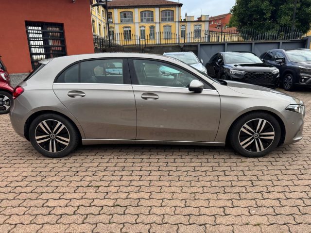 MERCEDES-BENZ A 180 usata, con Autoradio