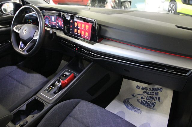 VOLKSWAGEN Golf Variant usata, con Climatizzatore