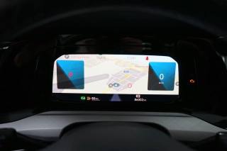 VOLKSWAGEN Golf usata, con Schermo multifunzione interamente digitale